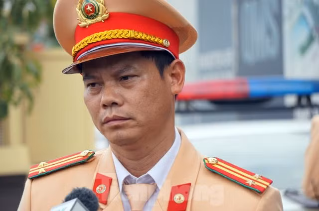 Tài xế ăn hoa quả dính 'nồng độ cồn' bị CSGT xử lý thế nào? - Hình 3 Tai xe an hoa qua dinh 'nong do con' bi CSGT xu ly the nao?-Hinh-3