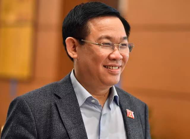 Bí thư Hà Nội Vương Đình Huệ được bầu làm Chủ tịch Quốc hội Bi thu Ha Noi Vuong Dinh Hue duoc bau lam Chu tich Quoc hoi