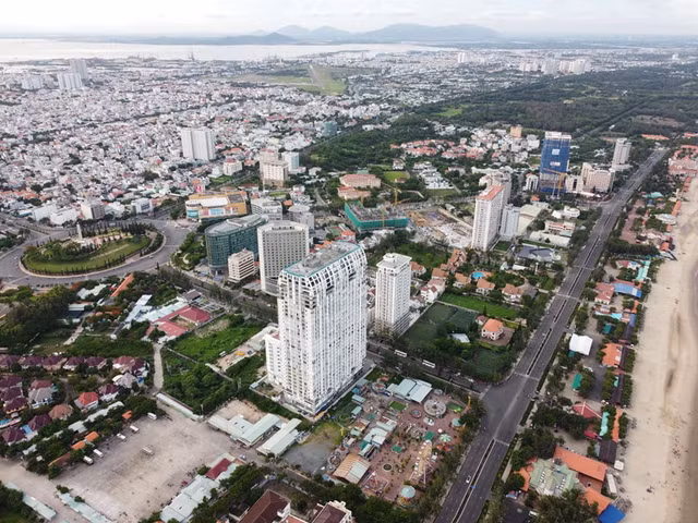 Bà Rịa - Vũng Tàu bán đấu giá 6 khu đất hơn 10.000 tỷ đồng Ba Ria - Vung Tau ban dau gia 6 khu dat hon 10.000 ty dong