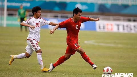 BLV Quang Huy nhan dinh bat ngo ve tran Viet Nam vs UAE