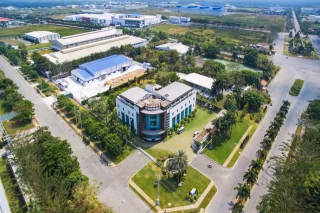 Bà Rịa - Vũng Tàu kiến nghị giảm quy mô Khu công nghiệp Dầu khí Long Sơn Ba Ria - Vung Tau kien nghi giam quy mo Khu cong nghiep Dau khi Long Son