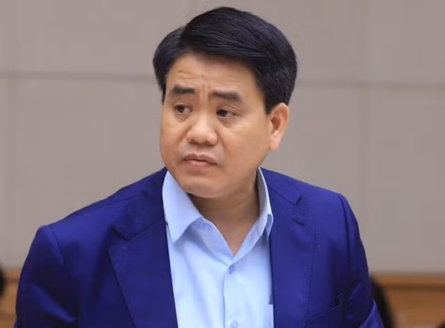 Tướng Tô Ân Xô: Nguyễn Đức Chung chiếm đoạt tài liệu bí mật vụ Nhật Cường Tuong To An Xo: Nguyen Duc Chung chiem doat tai lieu bi mat vu Nhat Cuong