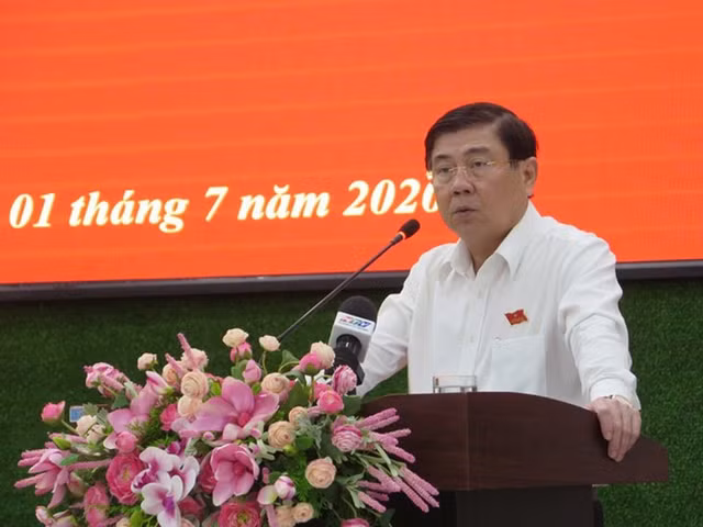 TP HCM kỷ luật 66 cán bộ sai phạm trong vụ Thủ Thiêm - Hình 2 TP HCM ky luat 66 can bo sai pham trong vu Thu Thiem-Hinh-2