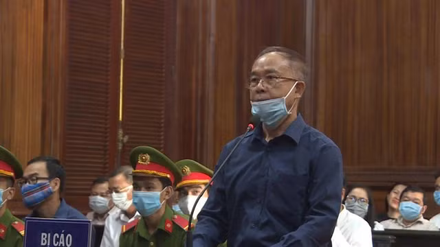 Án nào cho cựu Phó Chủ tịch Nguyễn Thành Tài và 4 đồng phạm trong hôm nay? - Hình 3 An nao cho cuu Pho Chu tich Nguyen Thanh Tai va 4 dong pham trong hom nay?-Hinh-3