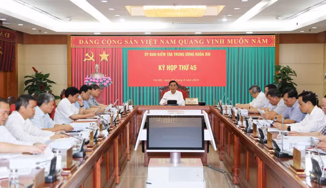 Ông Lê Minh Khái bị đề nghị kỷ luật liên quan dự án Đại Ninh ở Lâm Đồng Ong Le Minh Khai bi de nghi ky luat lien quan du an Dai Ninh o Lam Dong