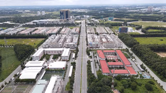 Bat dong san cong nghiep trien vong tich cuc: Gia thue tang gan 30%