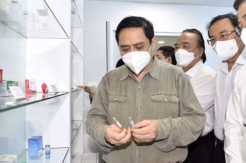 Thủ tướng Phạm Minh Chính: Sản xuất bằng được vaccine, thuốc điều trị Covid-19 Thu tuong Pham Minh Chinh: San xuat bang duoc vaccine, thuoc dieu tri Covid-19