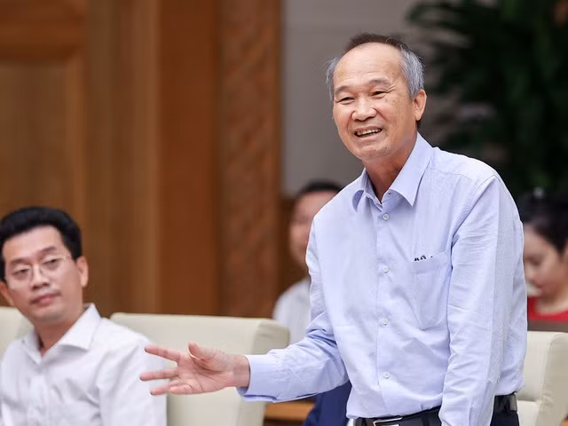 Chủ tịch Him Lam: Sẵn sàng xây 75.000 căn nhà ở xã hội đến 2030 Chu tich Him Lam: San sang xay 75.000 can nha o xa hoi den 2030