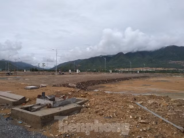 Xây 'chui' cả khu đô thị sinh thái tại Nha Trang - Hình 5 Xay 'chui' ca khu do thi sinh thai tai Nha Trang-Hinh-5