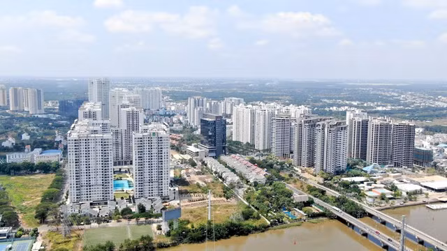 Đây là 4 con đường ken đặc chung cư ở Sài Gòn, khách nghĩ kỹ trước khi xuống tiền - Hình 44 Day la 4 con duong ken dac chung cu o Sai Gon, khach nghi ky truoc khi xuong tien-Hinh-44
