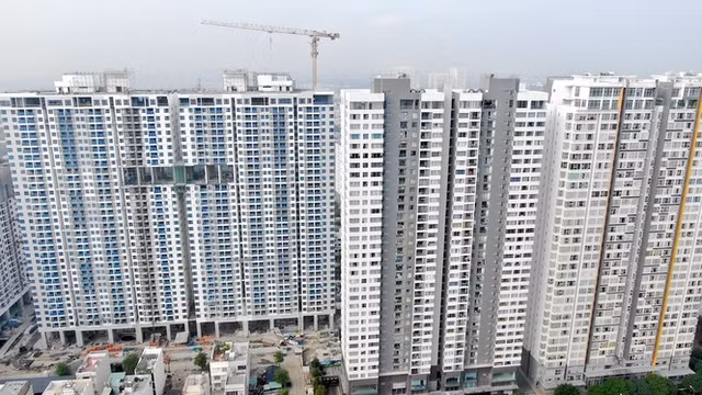 Đây là 4 con đường ken đặc chung cư ở Sài Gòn, khách nghĩ kỹ trước khi xuống tiền - Hình 28 Day la 4 con duong ken dac chung cu o Sai Gon, khach nghi ky truoc khi xuong tien-Hinh-28