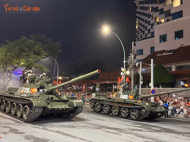 kto-tl_gen-h-xe-tang-4.jpg