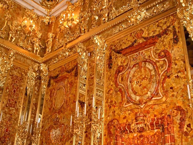 Thế nhưng, trước khi Thế chiến 2 kết thúc, Đức quốc xã một lần nữa tháo rời “kỳ quan thứ 8 của thế giới” và đem tới địa điểm bí mật cất giấu.