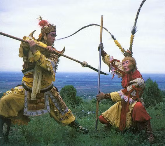 Điều này cho thấy Tôn Ngộ Không không hề sợ Diêm Vương. Với hành động ngông cuồng ở địa phủ, Tôn Ngộ Không dễ dàng thoát khỏi vòng tròn sinh - tử.