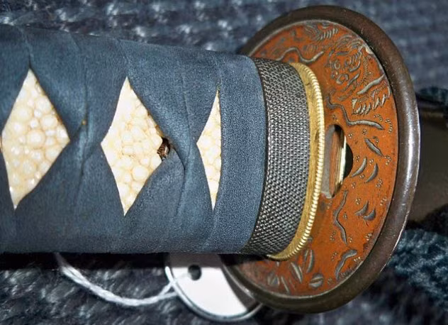 Điều này cho thấy các samurai vô cùng trân quý thanh kiếm Katana của bản thân.
