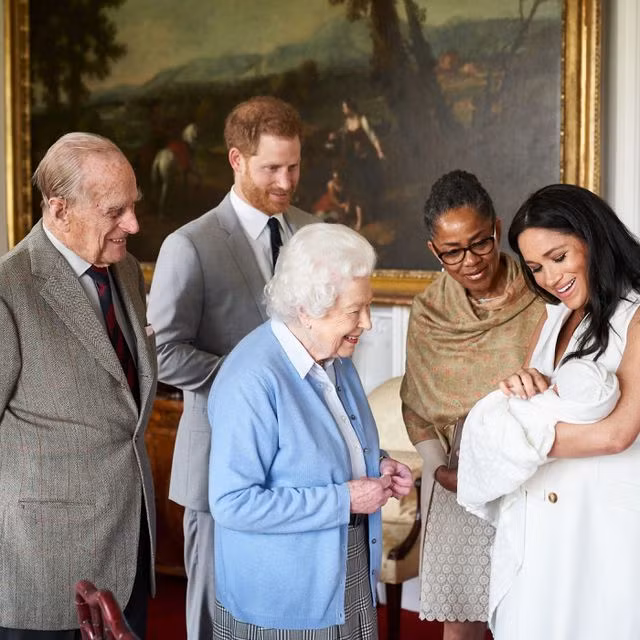 Archie có nguồn gốc từ Anh và Scotland. Đây là một phiên bản ngắn của Archibald. Theo chuyên trang BabyCentre, Archie được tạo thành từ tên Ercan của Đức (có nghĩa là "dũng cảm" và "gan dạ"). Tên này khá phổ biến vào khoảng 150 trước.