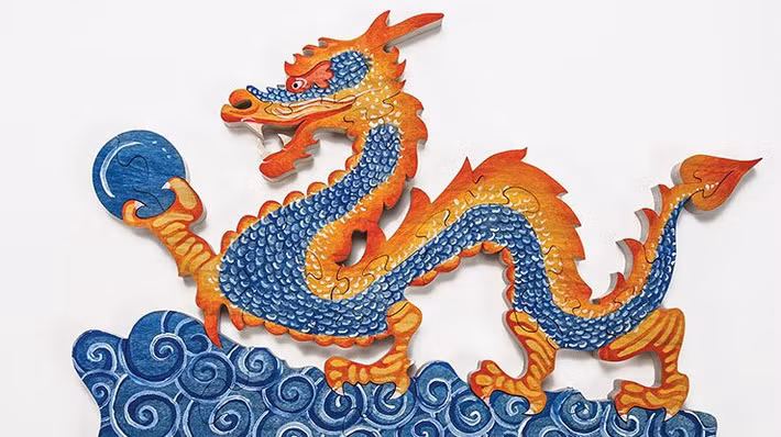 Vì vậy, người dân thường thể hiện sự ngưỡng mộ, tôn sùng loài rồng linh thiêng.