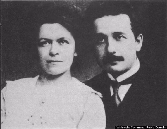 Theo đó, vợ chồng Einstein đều là những người thông minh và tài năng.