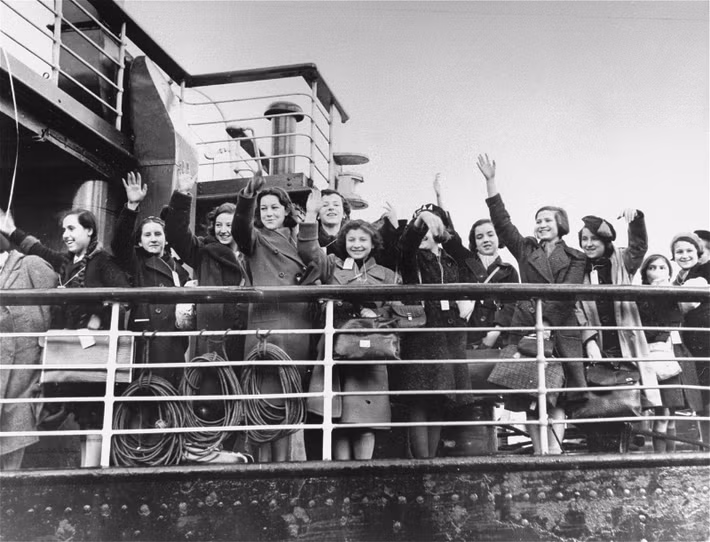 Kể từ đó, Kindertransport lần lượt tổ chức những cuộc giải cứu trẻ em Do Thái dưới 17 tuổi với số lượng lớn.