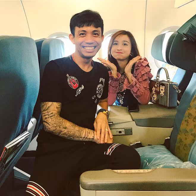 Vợ chồng Minh Nhựa - Mina Phạm thường có những chuyến du lịch xa xỉ cùng nhau để hâm nóng tình cảm.