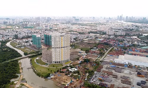 Hàng loạt ông lớn BĐS ở TPHCM dính sai phạm về đất đai Hang loat ong lon BDS o TPHCM dinh sai pham ve dat dai