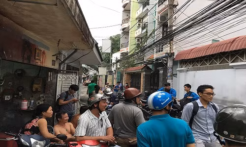 Vụ việc khiến những người dân khu vực bàng hoàng, sửng sốt. Ảnh: Nguyễn Tân Vụ việc khiến những người dân khu vực bàng hoàng, sửng sốt. Ảnh: Nguyễn Tân