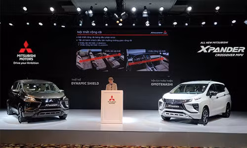 Mitsubishi VN ra mắt Xpander giá rẻ đấu Innova Mitsubishi VN ra mat Xpander gia re dau Innova