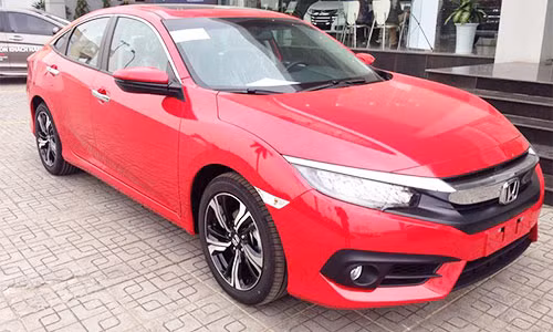 Sau Honda CR-V, den luot Civic tai Viet Nam bi to gi set