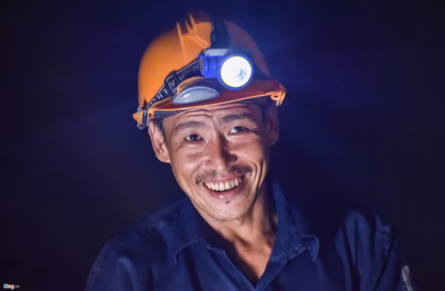 Bên trong công trường hầm đường bộ nghìn tỷ nối Bình Định - Phú Yên - Hình 7 Ben trong cong truong ham duong bo nghin ty noi Binh Dinh - Phu Yen-Hinh-7