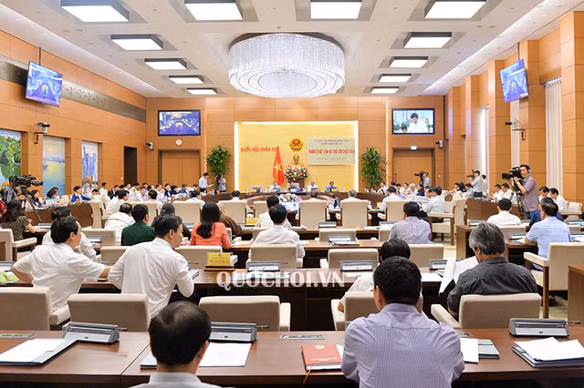 Bo truong To Lam: Khoi to 5 vu an lien quan toi Vu Nhom