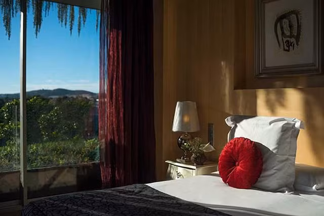 MiM Hotel có vẻ ngoài đẳng cấp nhưng cũng không kém phần trang nhã
