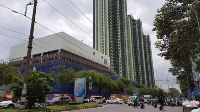 Đại gia Trương Mỹ Lan và “đế chế” Vạn Thịnh Phát đang toan tính gì? Dai gia Truong My Lan va “de che” Van Thinh Phat dang toan tinh gi?