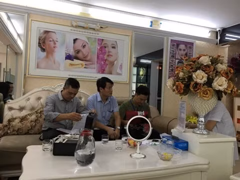 Hà Nội: Phát hiện Thẩm mỹ viện Rose tiêm giảm béo trái phép Ha Noi: Phat hien Tham my vien Rose tiem giam beo trai phep