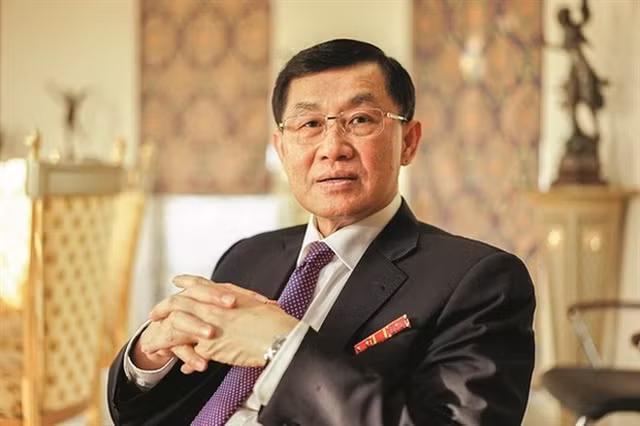 Nhung doanh nhan “qua tuoi nghi huu” lop tre “duoi khong kip