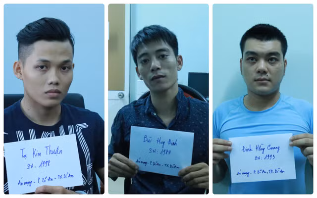 Thấy bạn gái cũ ngồi nhậu, kéo đồng bọn đâm chết “tình địch“ Thay ban gai cu ngoi nhau, keo dong bon dam chet “tinh dich“