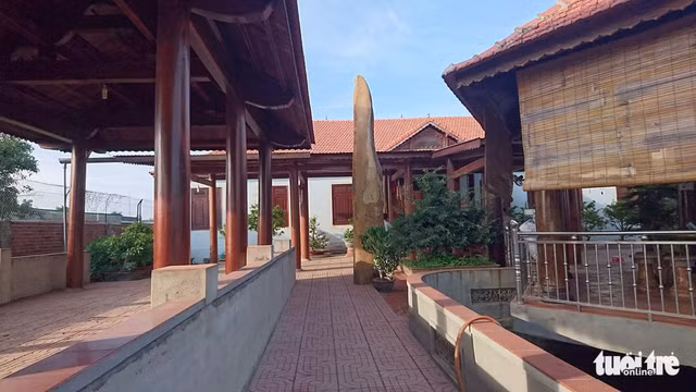 Bên trong biệt phủ nhà ông Trần Ngọc Quang - Ảnh: V.D.