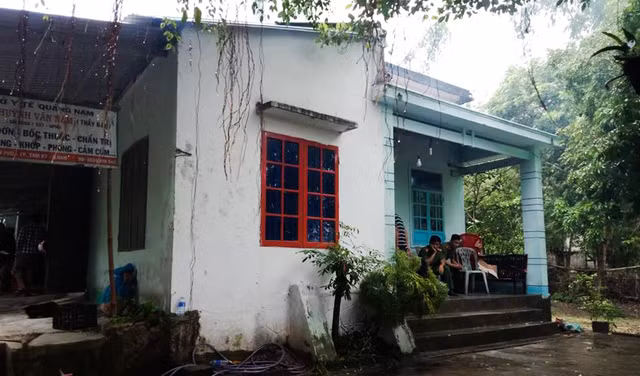 Thầy thuốc 70 tuổi tử vong tại nhà với vết thương trên đầu Thay thuoc 70 tuoi tu vong tai nha voi vet thuong tren dau
