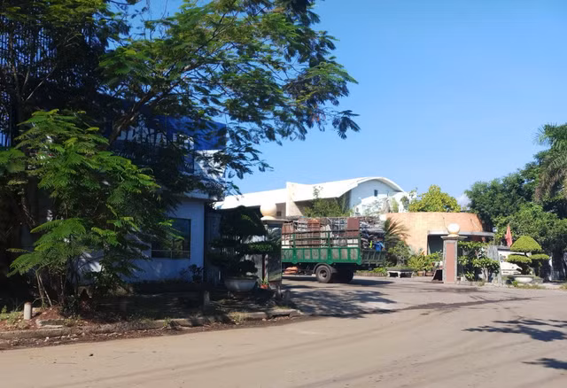 Hai cựu chủ tịch Đà Nẵng có liên quan gì tới sai phạm Thép Dana Ý, Úc? - Hình 2 Hai cuu chu tich Da Nang co lien quan gi toi sai pham Thep Dana Y, Uc?-Hinh-2