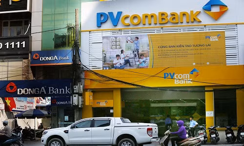 Bảo Việt, PVComBank, VPbank đồng loạt...dính bẫy hồ sơ giả Bao Viet, PVComBank, VPbank dong loat...dinh bay ho so gia