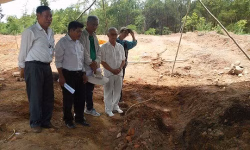 Công an TP Huế lên tiếng về việc san ủi mộ vợ vua Tự Đức Cong an TP Hue len tieng ve viec san ui mo vo vua Tu Duc