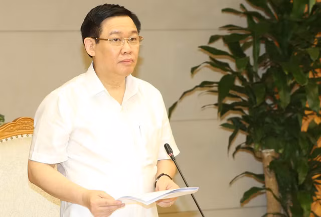 Phó Thủ tướng Vương Đình Huệ Phó Thủ tướng Vương Đình Huệ