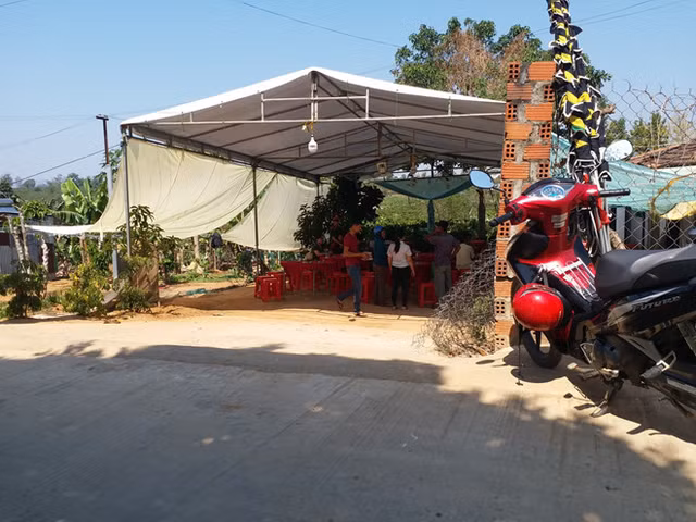Đám tang anh Hùng. Nguồn ảnh: Zing