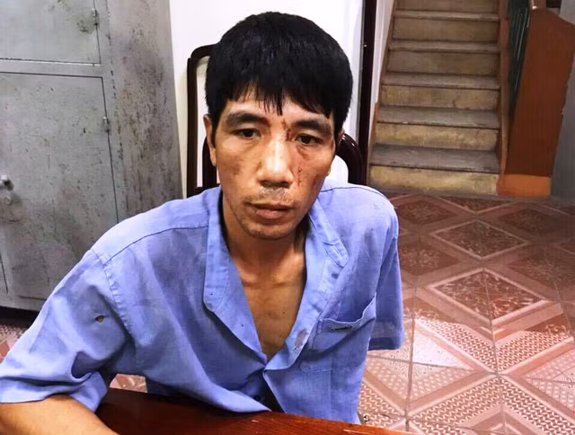 Quảng Ninh: Ba cán bộ Công an dính máu đối tượng nghiện ma túy, nhiễm HIV Quang Ninh: Ba can bo Cong an dinh mau doi tuong nghien ma tuy, nhiem HIV