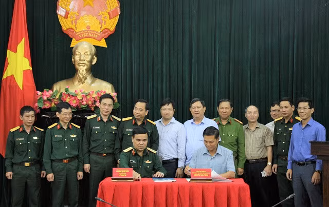 Đất Quốc phòng bị lấn chiếm: Phó trưởng Đoàn ĐBQH Hải Phòng nói gì? - Hình 2 Dat Quoc phong bi lan chiem: Pho truong Doan DBQH Hai Phong noi gi?-Hinh-2