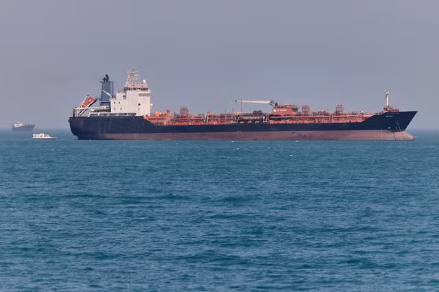 aptauchodauohormuz2.jpg