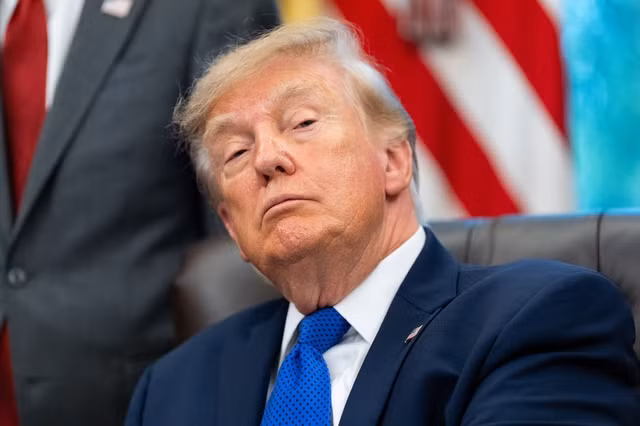 aptongthongtrump.jpg