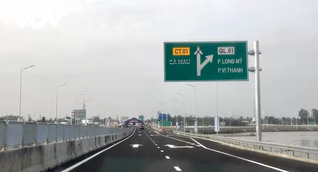 05-4910.jpg