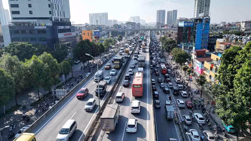 Vành đai 3 trên cao quá tải, nguy cơ ùn tắc kéo dài