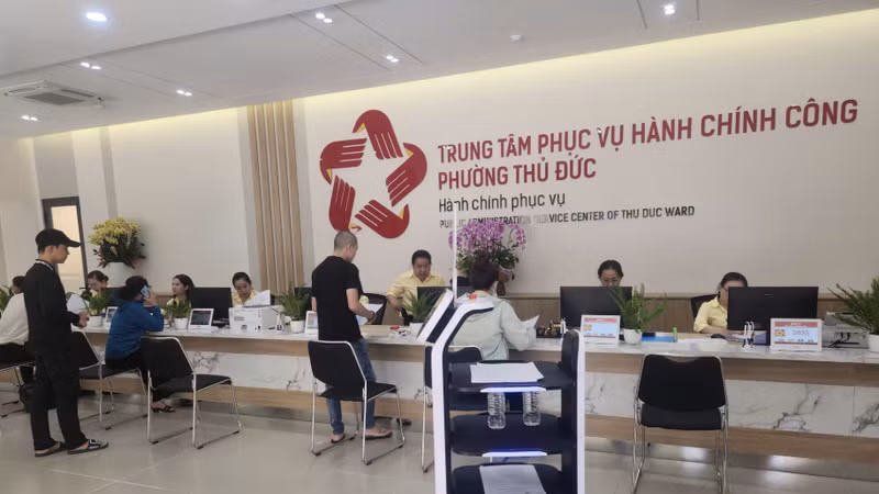TPHCM đề xuất mỗi sở bình quân 6 phó giám đốc