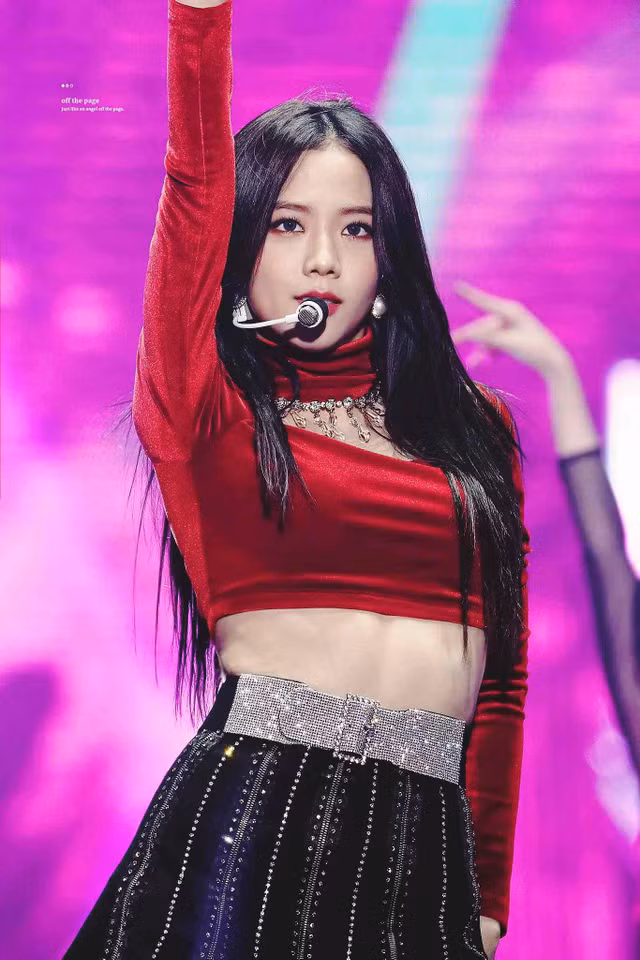 Jisoo duyên dáng trong phục trang "Hằng Nga" ảnh 11 Jisoo duyên dáng trong phục trang "Hằng Nga" ảnh 11